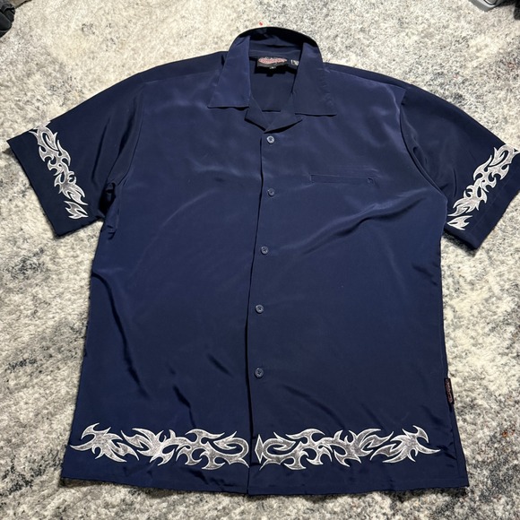 Sapphire Lounge Other - Sapphire Lounge Mens Navy Blue Flame Embroidered Short Sleeve Button Up Shirt L